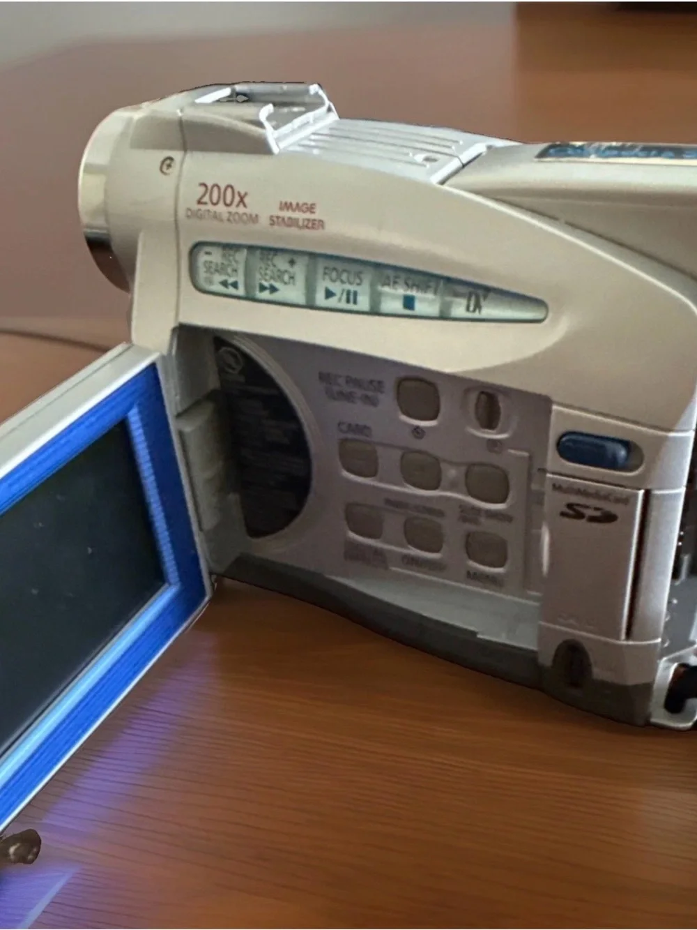 Canon compact camcorder